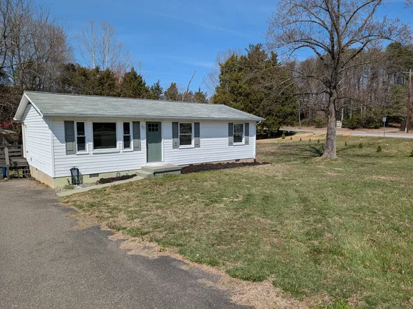 (undisclosed Address), Lusby, MD 20657