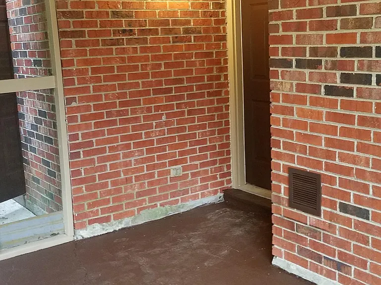 Exit from Living Room to Screened Patio
