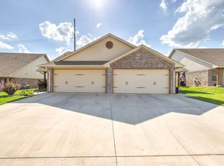 3017 Weave Ct, Granbury, TX 76049