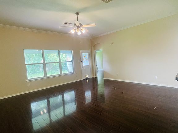 5th image of 6805 Cromarty Ln