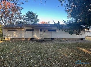 110 Chester St, Florida, OH 43545