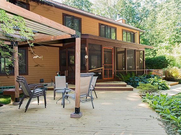 5th image of 6798 Oak Highlands Dr