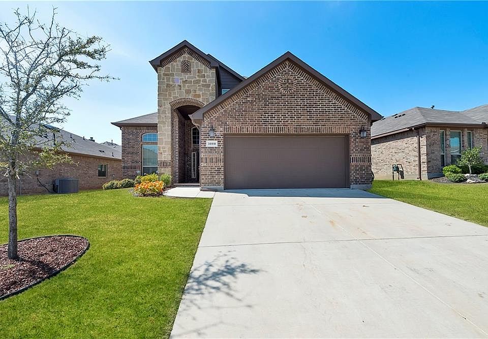 1st image of 3008 Maple Creek Dr