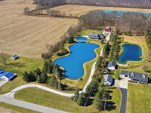 5th image of 3145 N Cool Rd