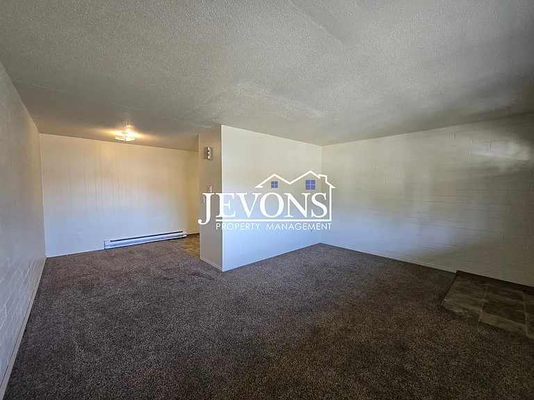 16 N 6th St #2 — Photo 5
