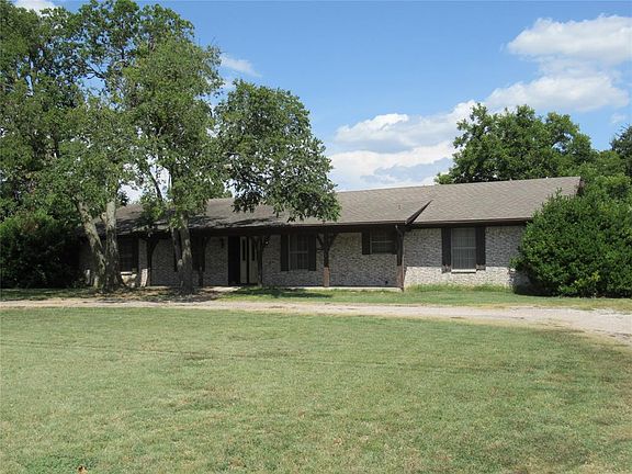 3rd image of 222 S Casa Grande Cir