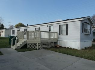 5232 E Broadway Rd #207, Mount Pleasant, MI 48858