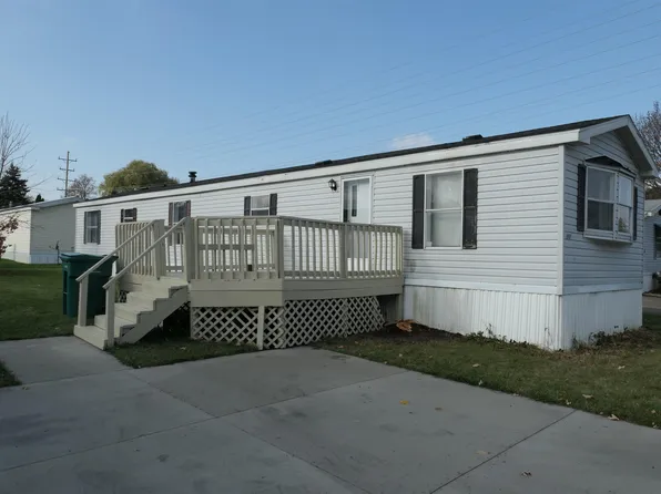 5232 E Broadway Rd #207, Mount Pleasant, MI 48858