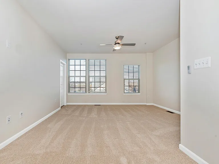 6483 Jack Linton Dr S — Photo 17