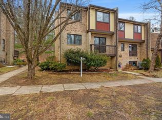 4712 Deer Run Ct, Alexandria, VA 22306