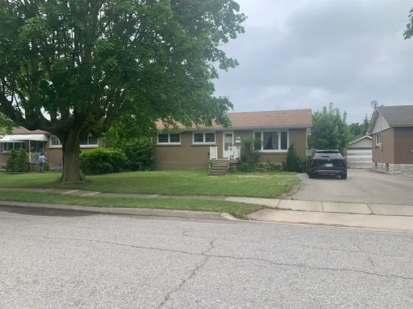 110 Elgin St, Thorold, ON L2V 3B9