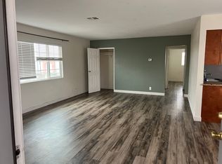 920 Bishop Dr APT 4, Las Vegas, NV 89107