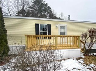1 Cedar Ln, Lee, NH 03861