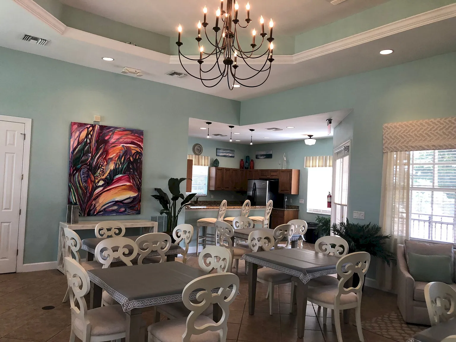 Hawthorne Bonita Pool Home — Photo 3