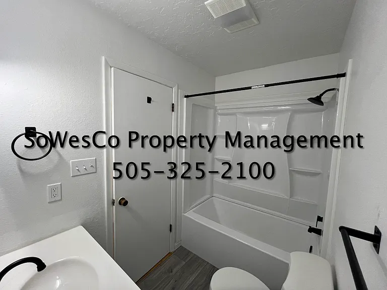 510 N Orchard Ave — Photo 18
