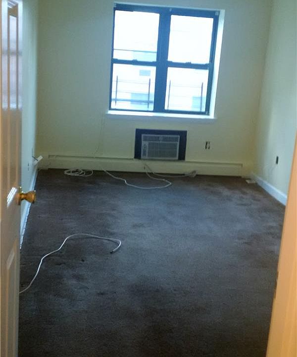 1st image of 68 E 119th St Fl 3