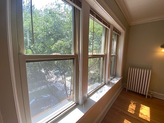 3rd image of 6600 N Bosworth Ave #1542-3W