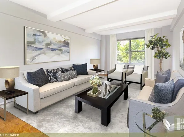 500 Grand Street image 1 of 9