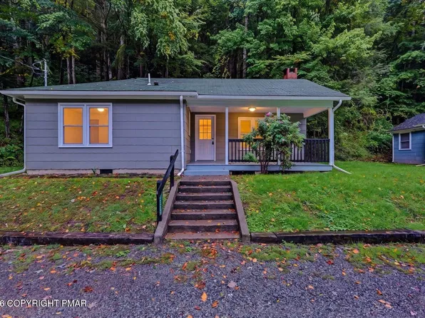 108 Hartman Ln, Effort, PA 18330
