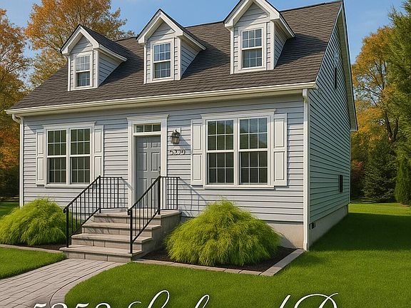 3rd image of 5353 Lockwood Dr