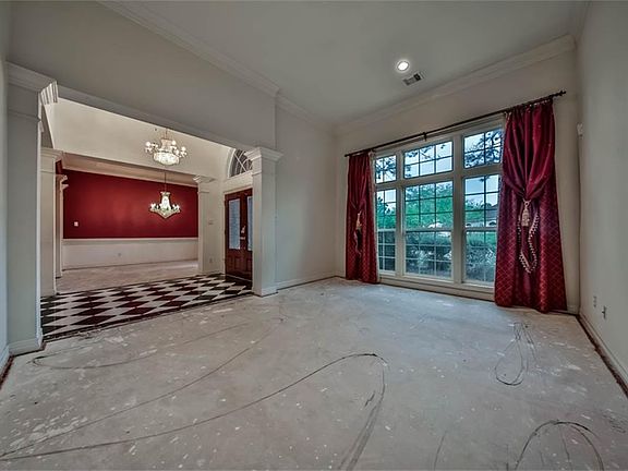 5th image of 3002 Crown Forest Dr