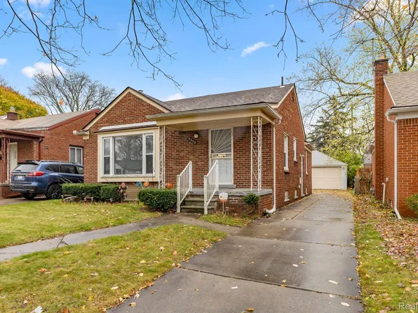 9570 Grayfield, Redford, MI 48239