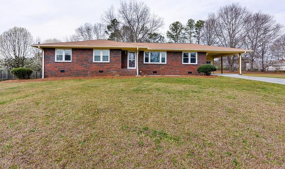 1st image of 3622 Ernest Barrett Pkwy