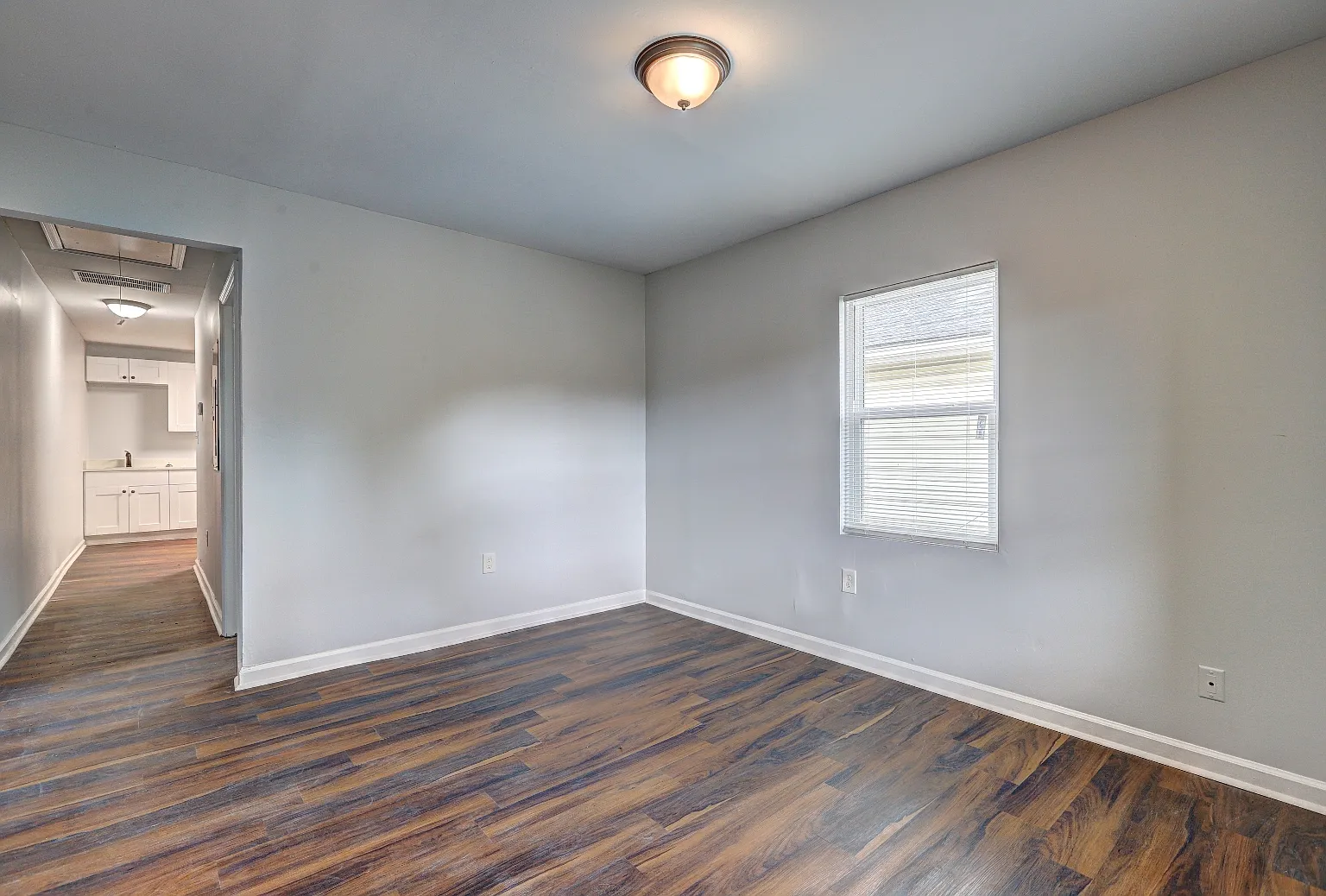 1187 McDaniel Street Southwest - B — Photo 3