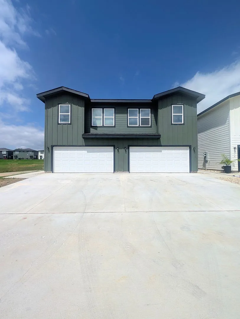 Brand New Duplex in New East Parks Community — Photo 1