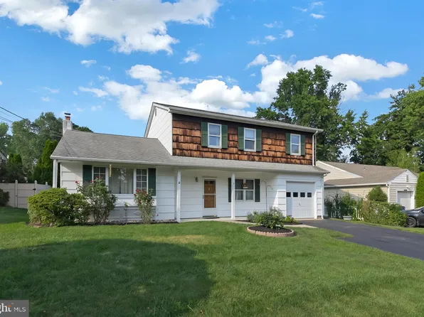 6 Winnipeg Ln, Lawrence Township, NJ 08648