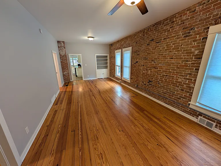 227 Park St — Photo 12