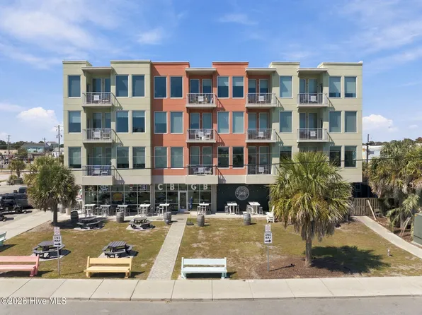 102 Cape Fear Boulevard Unit 301, Carolina Beach, NC 28428