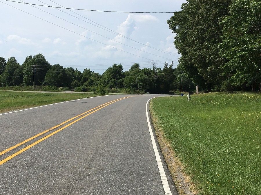 2nd image of 3942 State Highway 22 N