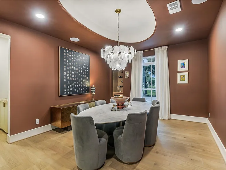 9411 Millbury Dr — Photo 14