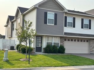 7219 Elmo Ct, Lino Lakes, MN 55038