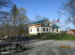 490 Geer Rd, Hudson Falls, NY 12839