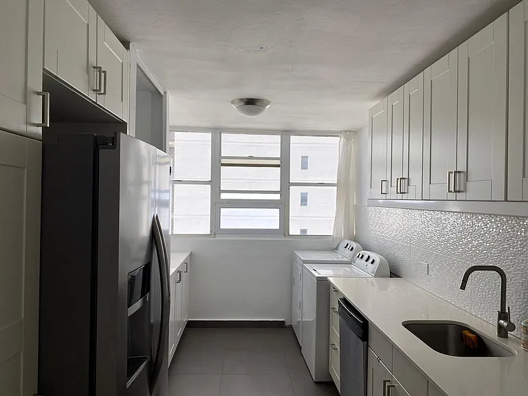 76 Calle Kings Ct #804 — Photo 3