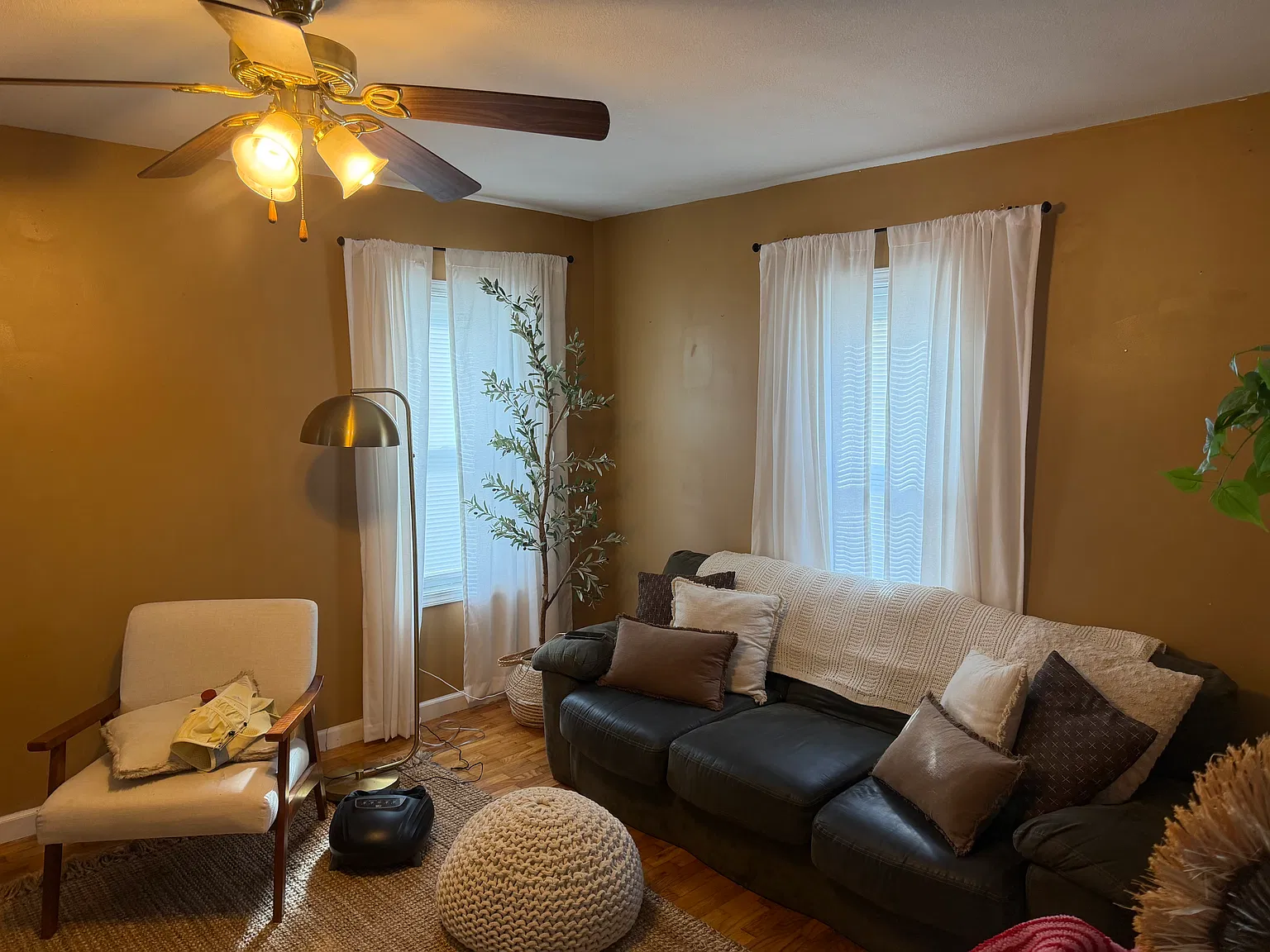 2 bed, 948 sqft, $965 — Photo 2