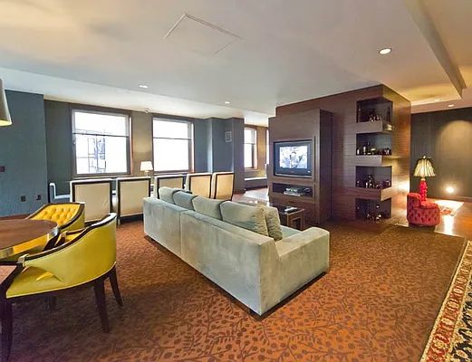 Sold by Joyful Properties Inc | media 19