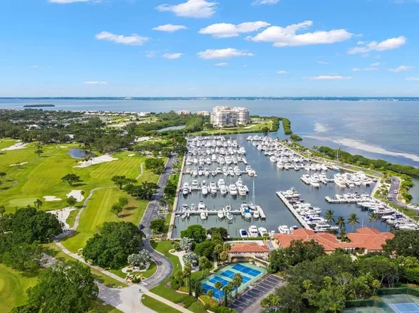 2600 Harbourside Dr #B-08, Longboat Key, FL 34228