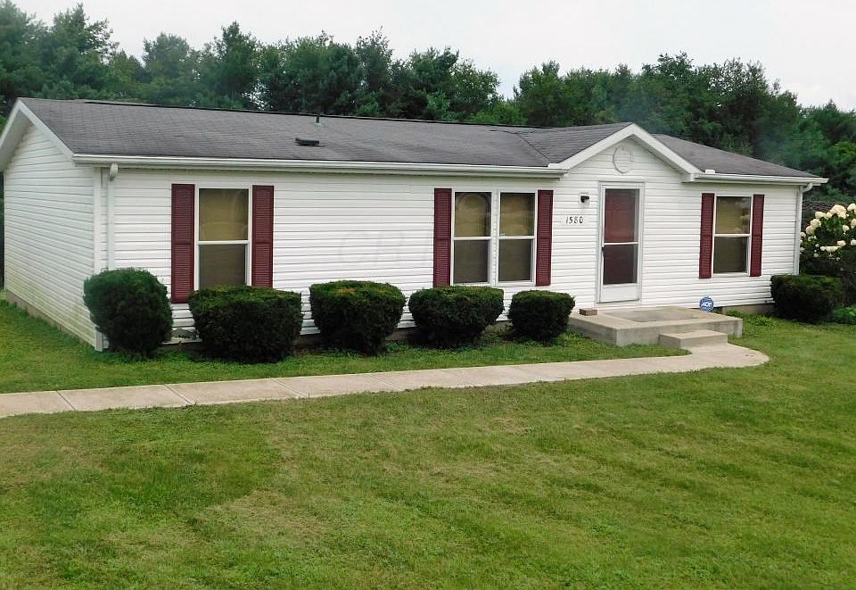 1st image of 1580 Old Rushville Rd NE