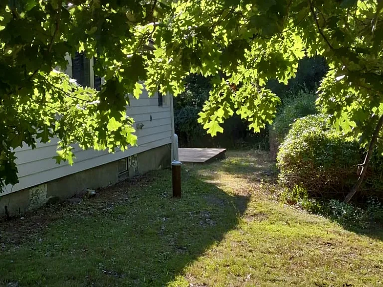 74 Highview Ter — Photo 11