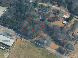 131 3rd Creek Rd, Statesville, NC 28677
