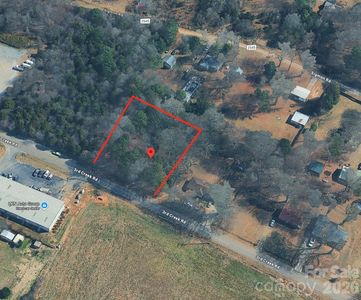 131 3rd Creek Rd, Statesville, NC, 28677