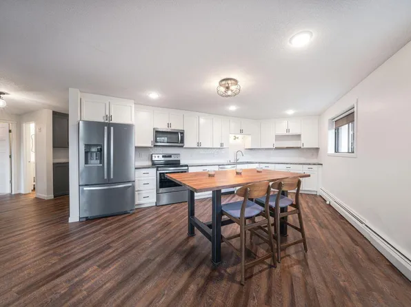10401 Cedar Lake Rd Unit 420, Minnetonka, MN 55305