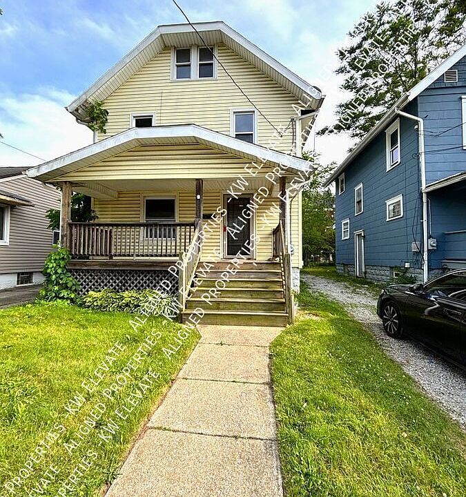 1st image of 134 E Mildred Ave