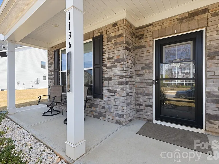 1136 Ashe Meadow Dr — Photo 19