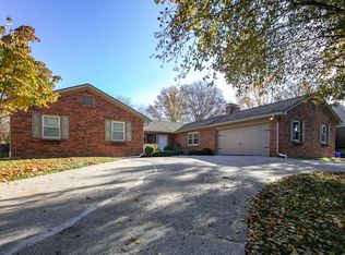 2051 Bridgeport Dr, Lexington, KY 40502