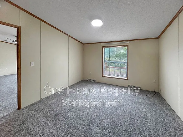 214 Dennison Rd — Photo 6