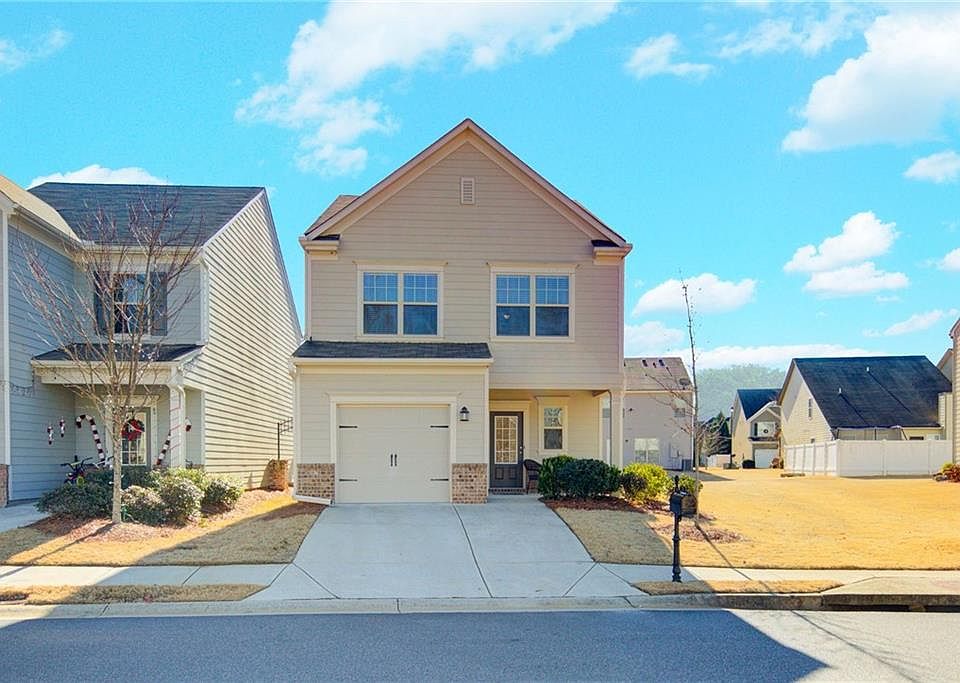 1st image of 325 Highland Pointe Cir E